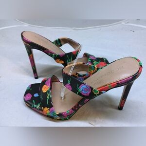 BCBGeneration Multicolor Floral Heels new size 6.5